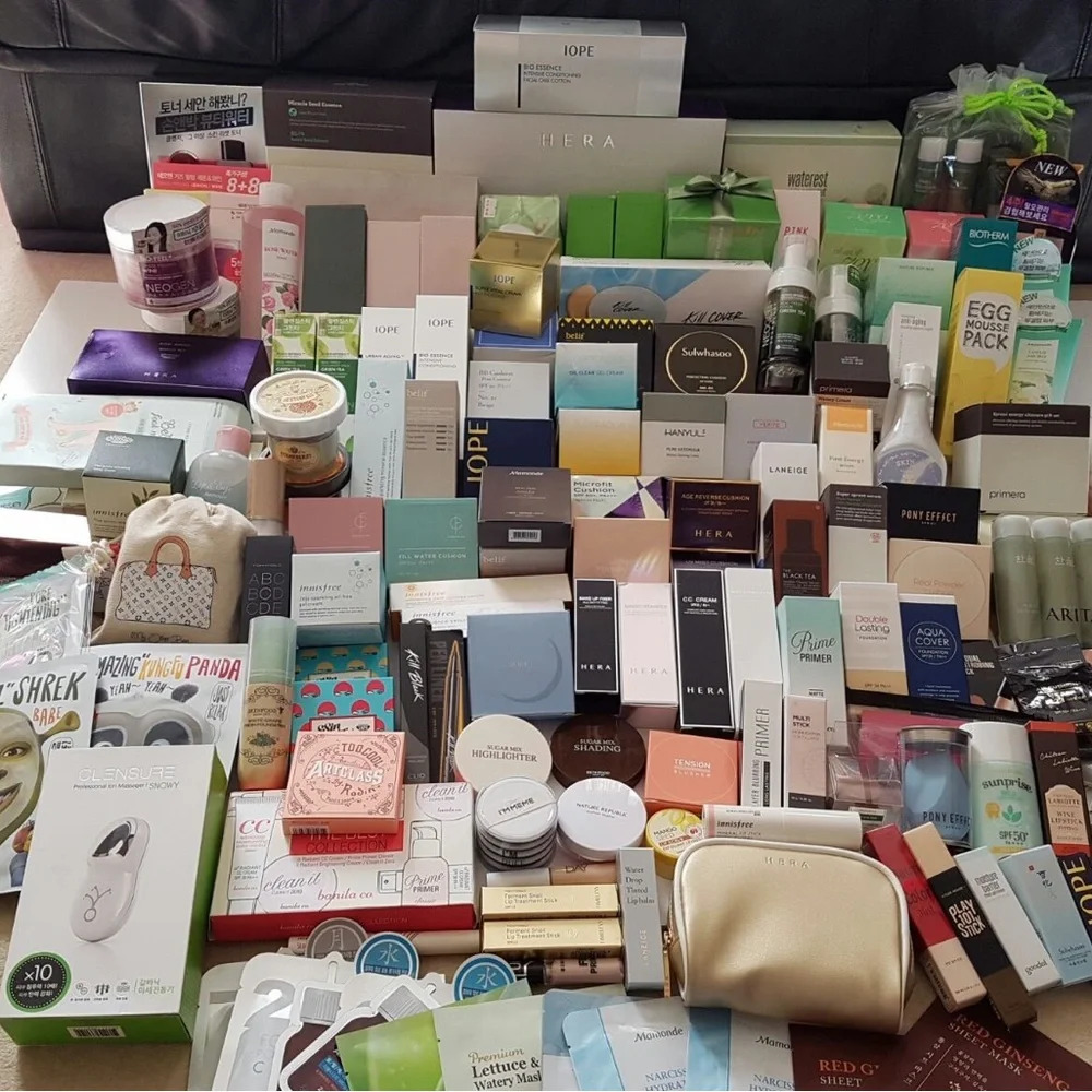 Skincare/Makeup Mystery Box